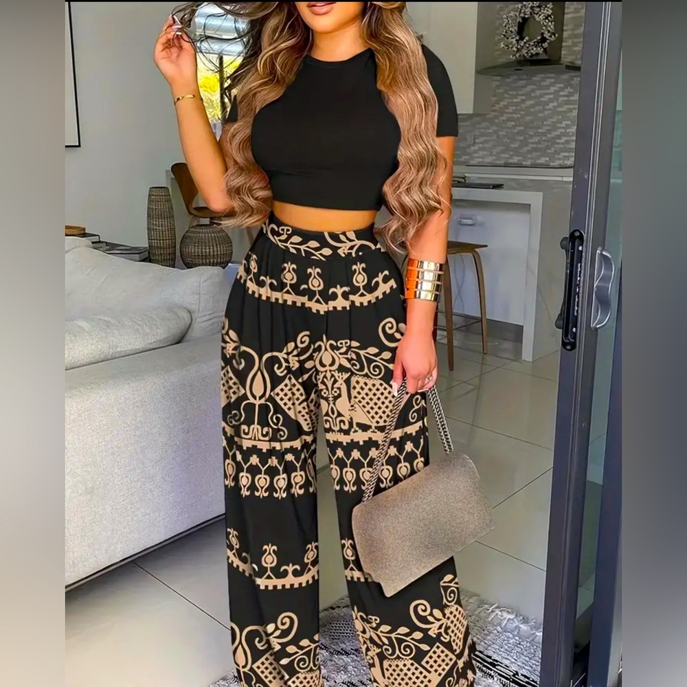 Boho Two-piece Set, Short Sleeve Crop Top & High Waist Wide Leg Pants, size M